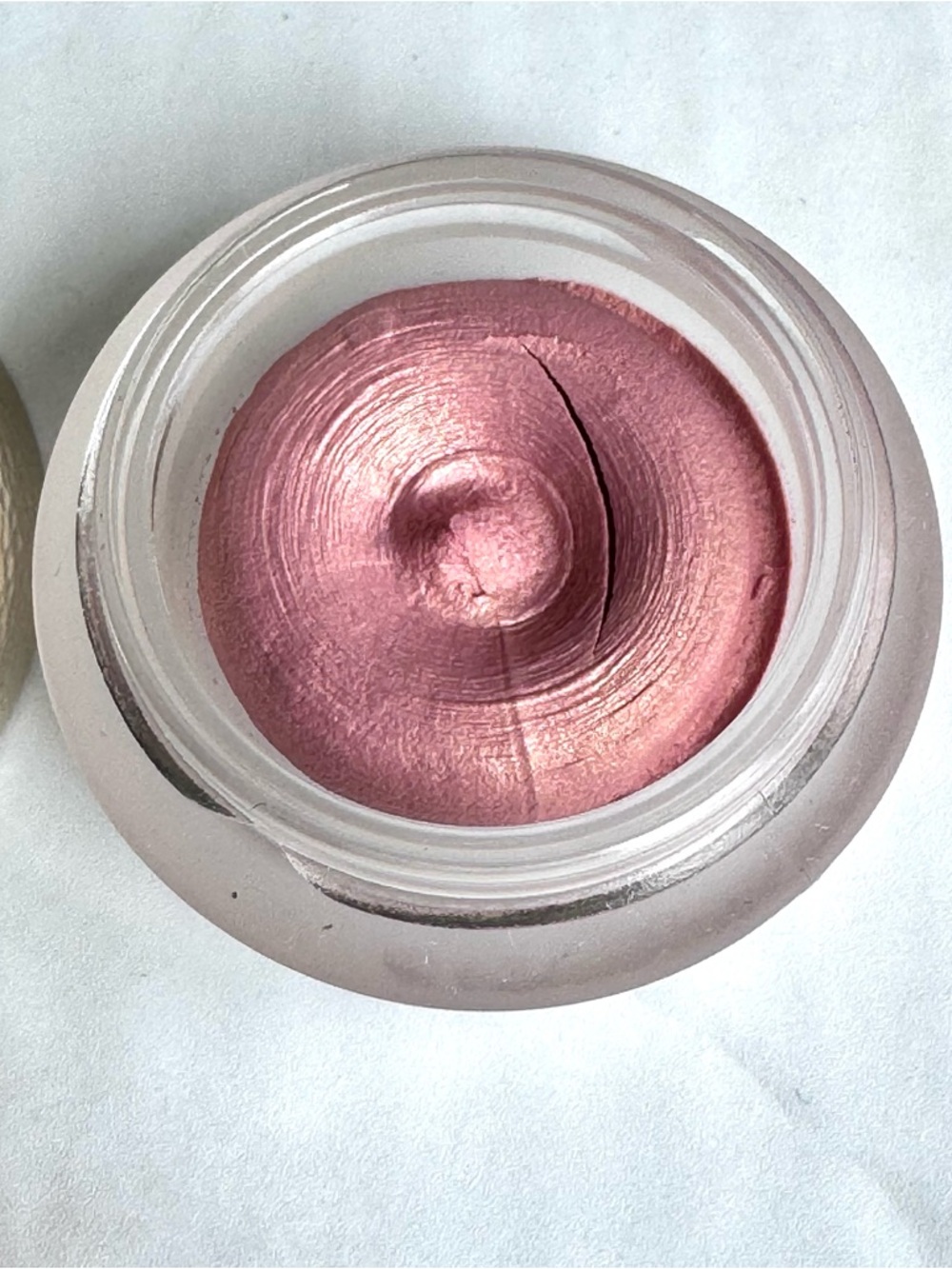 Guerlain Divinora Pearly Colour Cream To Powder Eyeshadow Perle De Rose 162